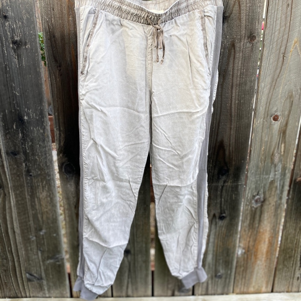 Cloth & Stone joggers